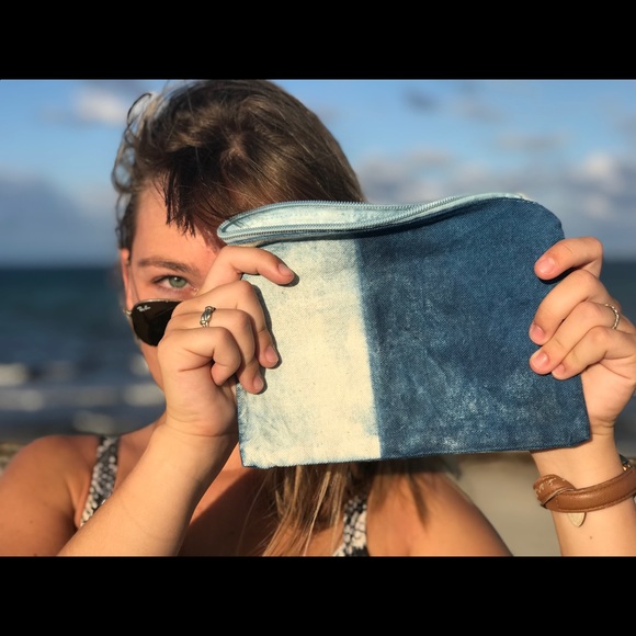 🍁SOLD AT MADEWELL POP UP🍁Shibori  pouch wzipper - Picture 2 of 4